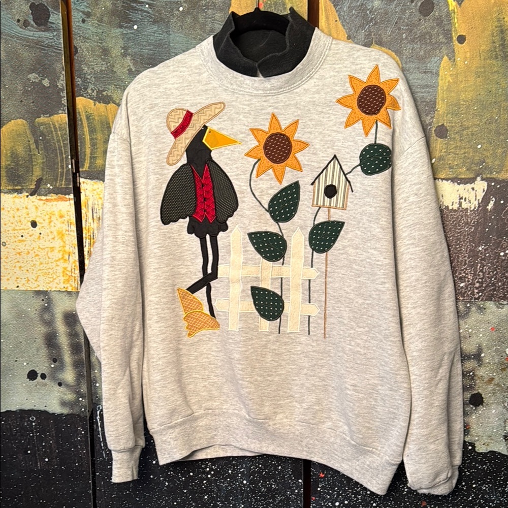 Gray Sunflower and Crow Folk Appliqué Collared Crewneck Sweatshirt Grandmacore